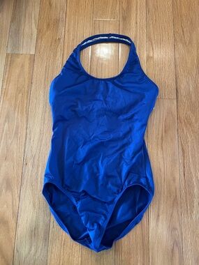 Motionwear petite adult halter leopard